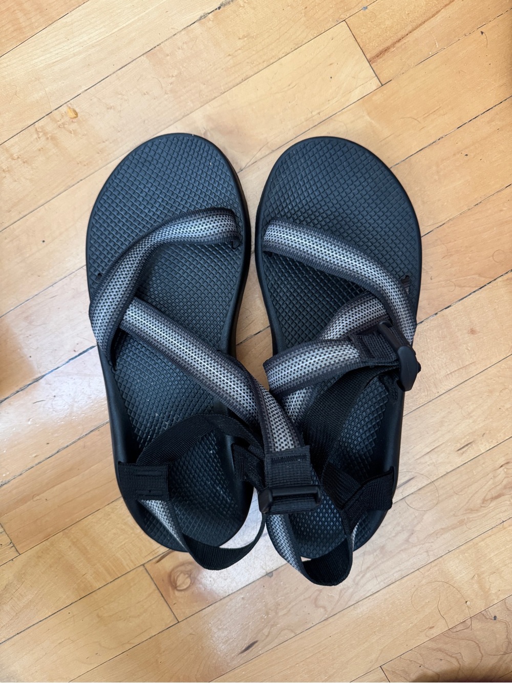 Men’s Chaco Sandals in Black/Grey Size 13
